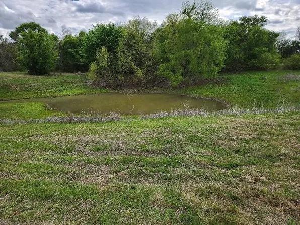 130 Brown Creek Rd, Weatherford, TX 76085