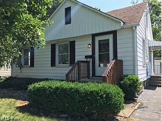 1st image of 737 Meadowbrook Ave SE