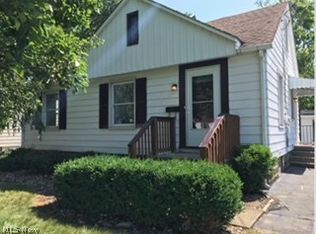 737 Meadowbrook Ave SE, Warren, OH