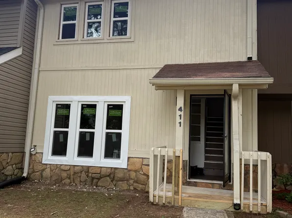 411 Hobbs Rd SE, Huntsville, AL 35803