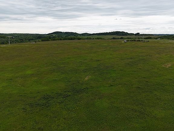 5th image of 261 Township Rd