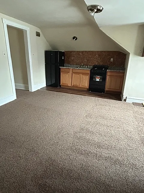 2 bed, $1,200 — Photo 4
