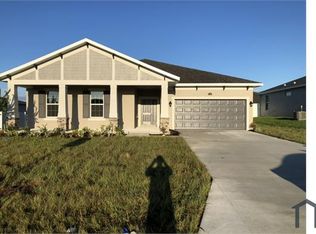 37029 Scenic Pine Dr, Grand Island, FL 32735
