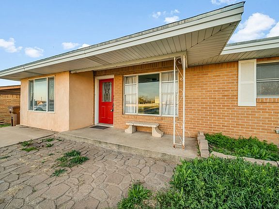 4th image of 2902 Cactus Dr