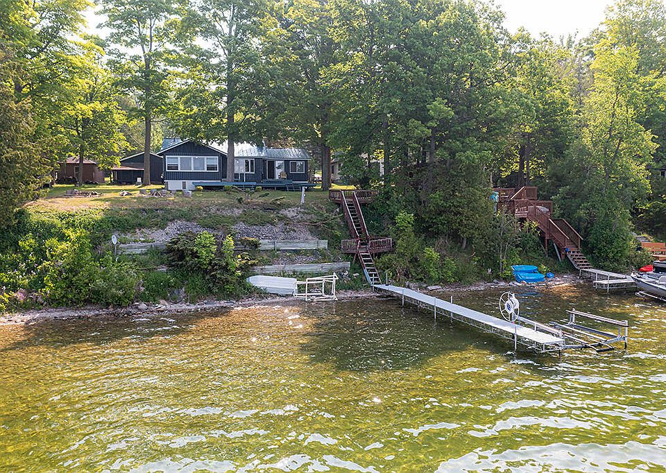 5457 Lakeview Dr, Spruce, MI 48762 Zillow