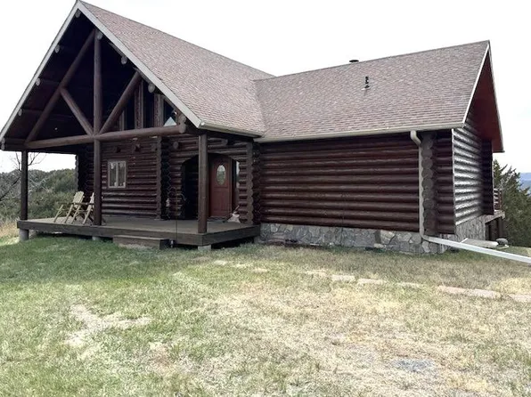 35401 101st St, Platte, SD 57369