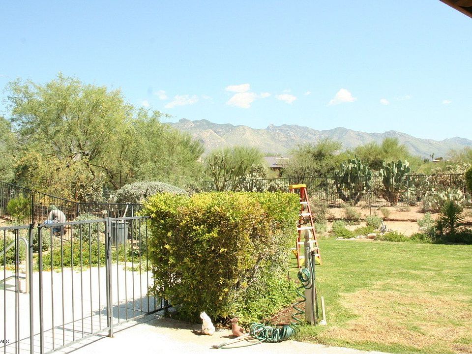 2nd image of 4405 E Cerrada Del Charro