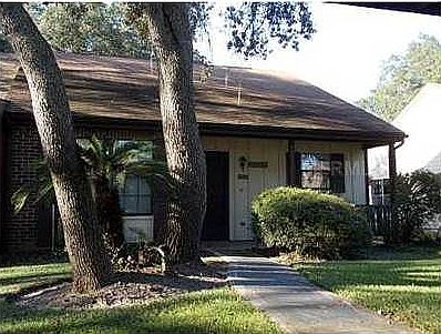 1st image of 35075 Whispering Oaks Blvd