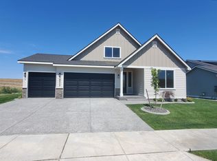 2855 Savanna Ave, Richland, WA 99352