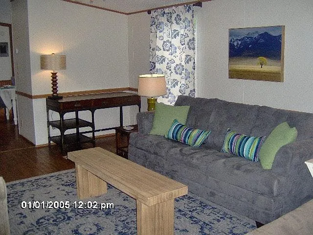 FURNISHED, UTILITIES INCLUDED