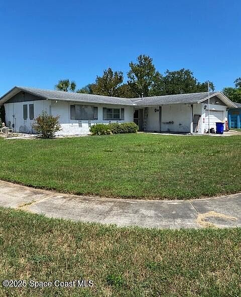 1st image of 992 Woodsmere Pkwy