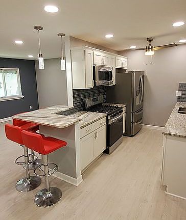 5th image of 33855 Willowick Dr
