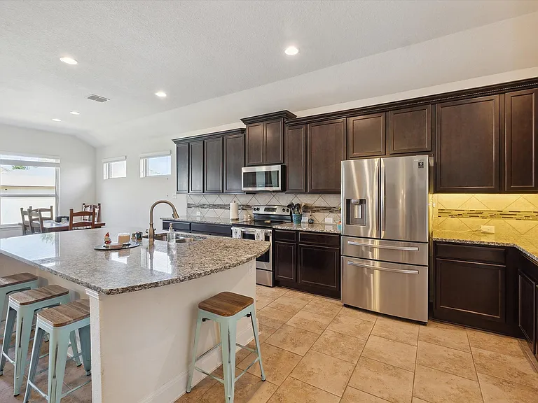 1614 Sun Canyon Blvd — Photo 12