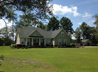 1520 Pineland Ests, Nashville, GA 31639