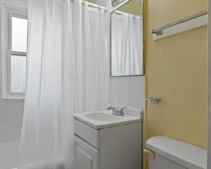 6726 N Bosworth Ave #1S — Photo 40