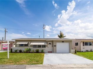 6710 NW 9th St, Margate, FL 33063