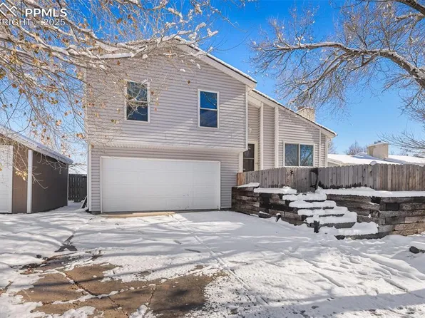 910 Fountain Mesa Rd, Fountain, CO 80817