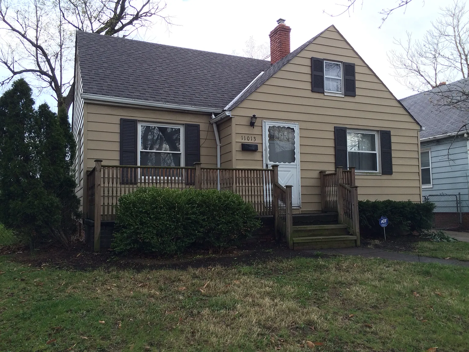 11013 Peony Ave photo 1