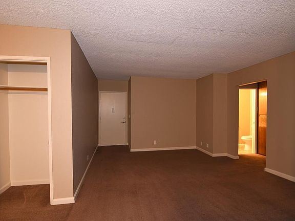 3rd image of 156 3rd Ave APT B