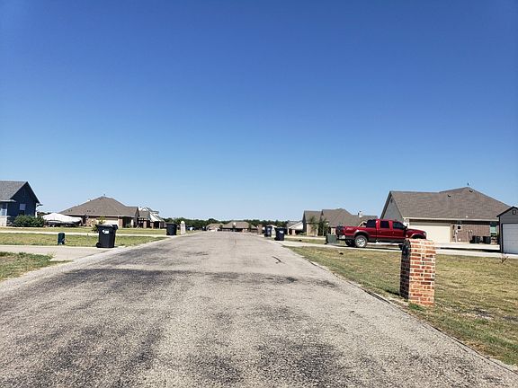 4th image of 1021 Southgate Ct