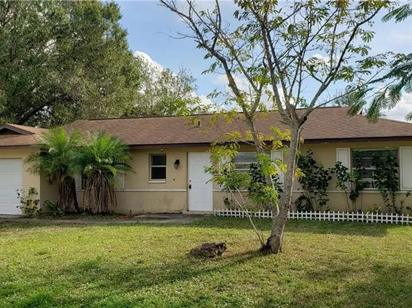 13343 2nd St, Fort Myers, FL 33905