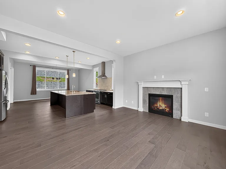 15249 NE Woodland Pl — Photo 6