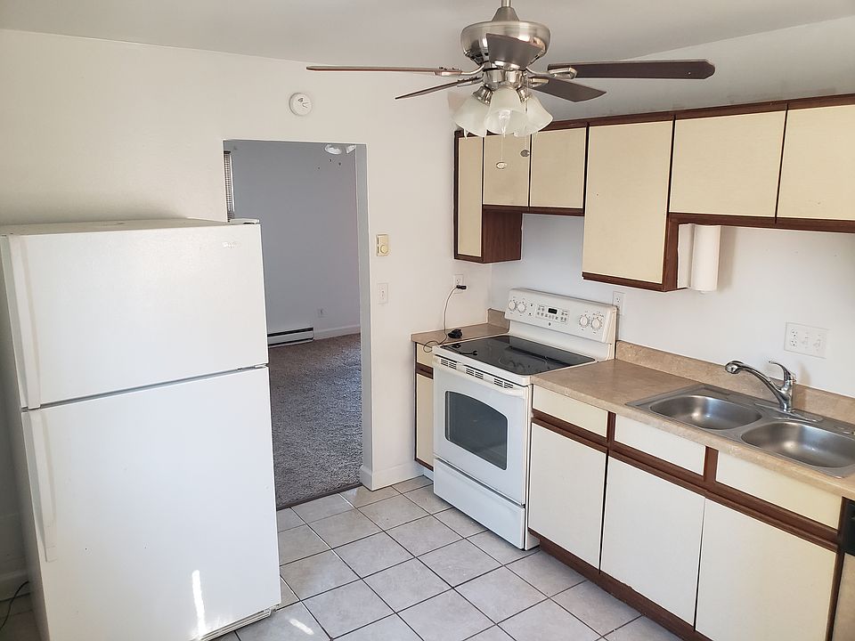 1st image of 2117 Wren Ave