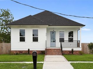 2324 Aycock St, Arabi, LA 70032