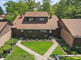 59 Mariner Ln #59, Fox Lake, IL 60020