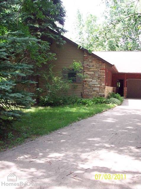 2nd image of 3825 N Capitol Ct