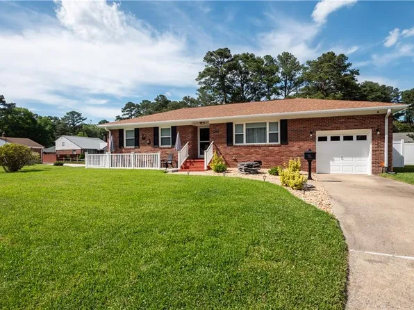 4160 Rundel Ln, Virginia Beach, VA 23452