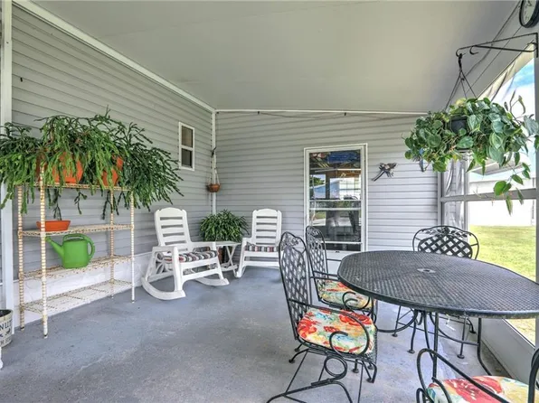 904 Thrush Circle, Barefoot Bay, FL 32976