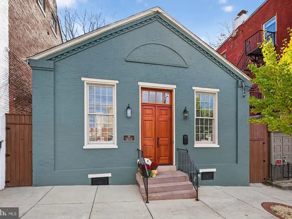 14 E Farnum St, Lancaster, PA 17602