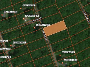 247 Ferris Rd, Hawley, PA 18428