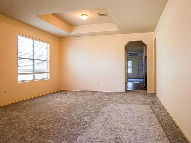 19131 Prairie Bluff Dr — Photo 17