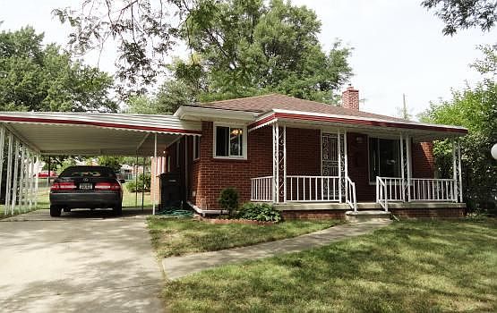 1st image of 387 Linda Vista Dr