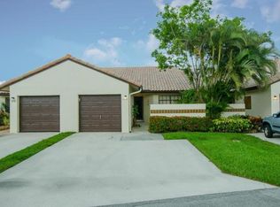 418 Buttonwood Pl, Boca Raton, FL 33431