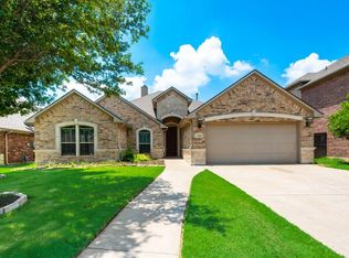 7141 Old Santa Fe Trl, Fort Worth, TX 76131