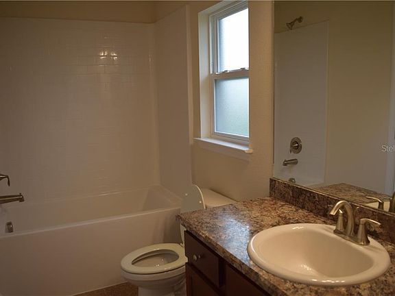 4th image of 1922 Myakka Ct