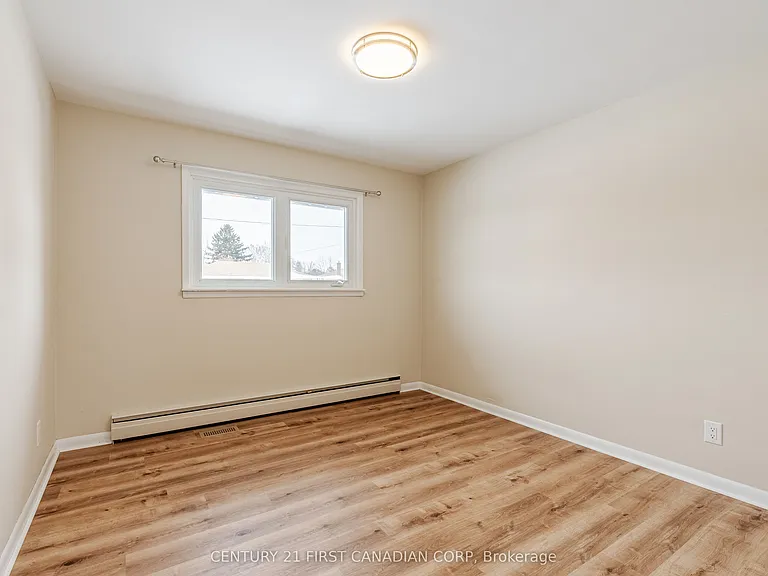 177 Myrtle St #UPPER — Photo 18