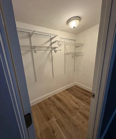 124 Pond Rd — Photo 8