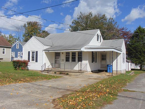 2nd image of 114 Cedar St