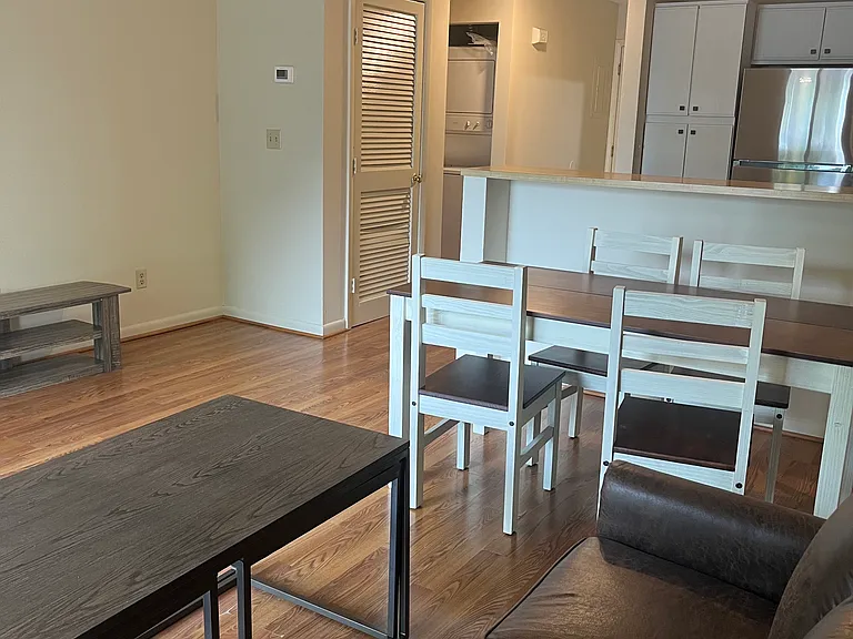 1348 Hunters Rd #D — Photo 17