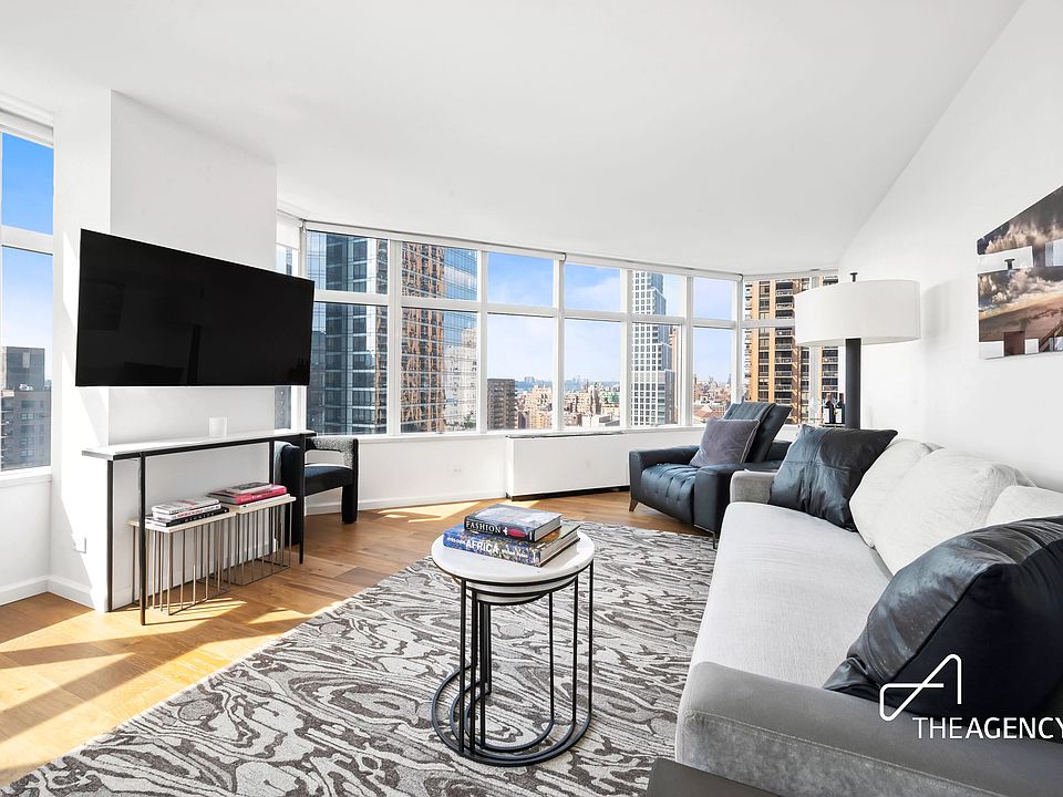 1st image of 160 W 66th St APT 28B