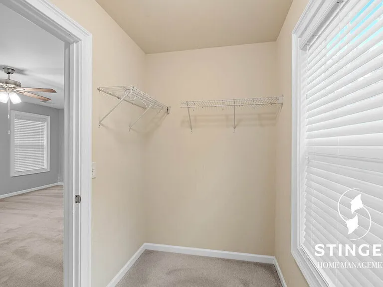 515 Abner Ln — Photo 35