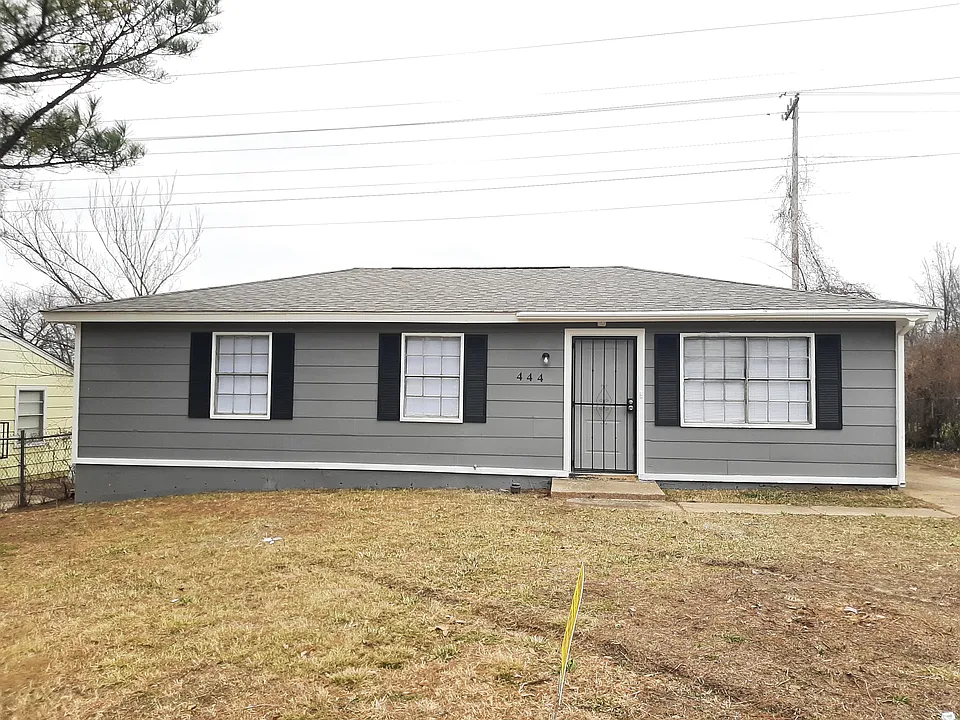 444 Gainsville Ave