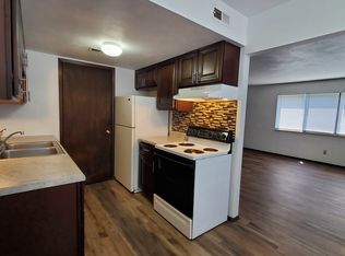 310 N 45th St APT 1, Belleville, IL 62226