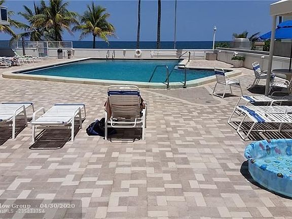 5th image of 3430 Galt Ocean Dr APT 710