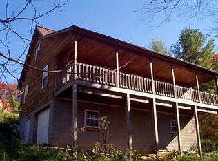 1805 Crossroads Dr, Mountain City, TN 37683
