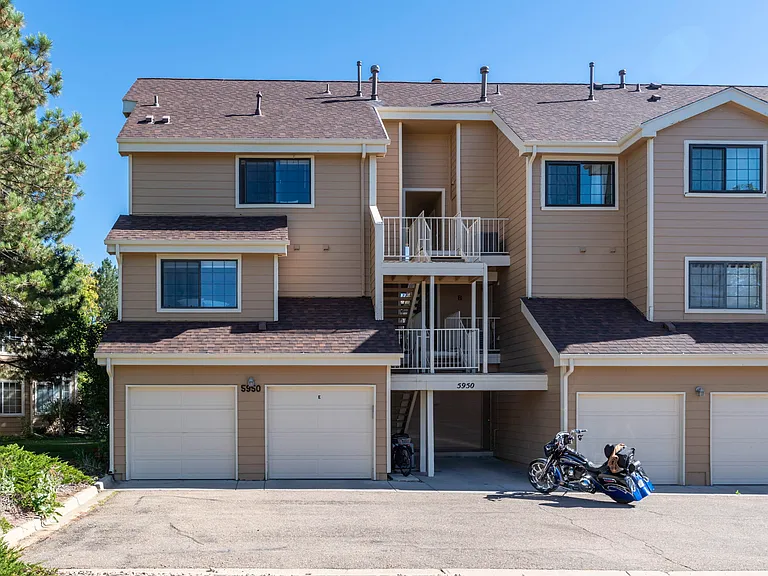 5950 Gunbarrel Ave #E — Photo 28